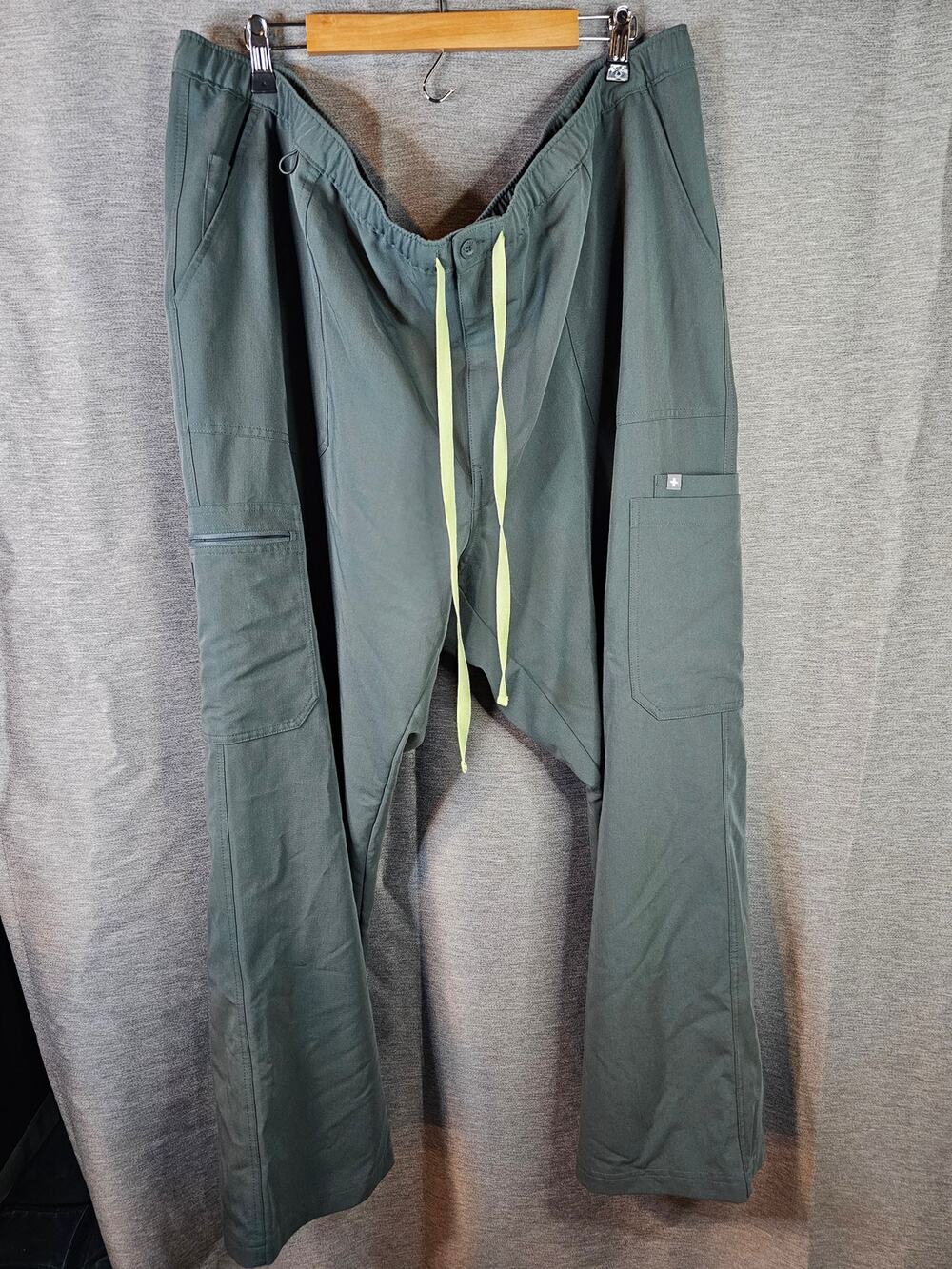 Figs Scrub Pants Technical Collection 6XL Olive Green Drawstring Straight Cargo